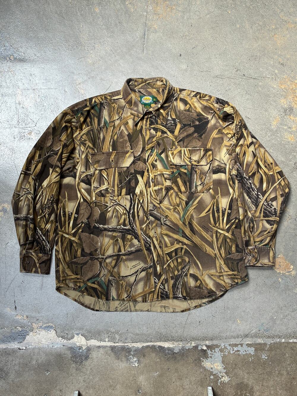 Vintage Cabela's Realtree Camo Button Up Shirt XL (Pre-Owned)